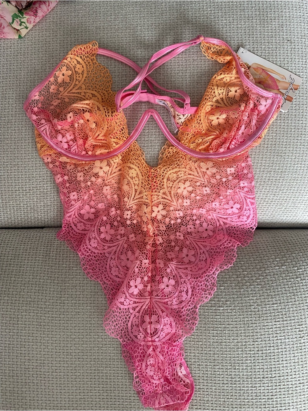 NWT Dreamgirls Lace Ombre Pink-Orange Bodysuit Teddy and Neck Chain